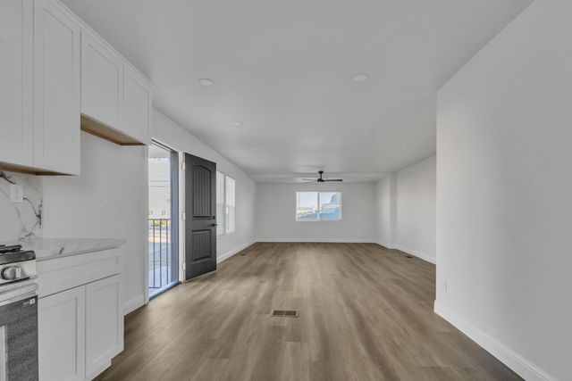 1209 E Pine St, Lodi, CA 95240