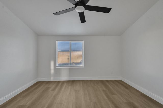 1209 E Pine St, Lodi, CA 95240