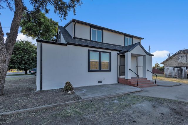 1209 E Pine St, Lodi, CA 95240