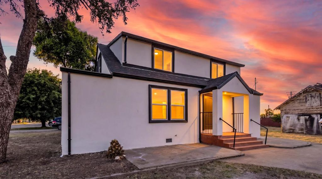 1209 E Pine St, Lodi, CA 95240