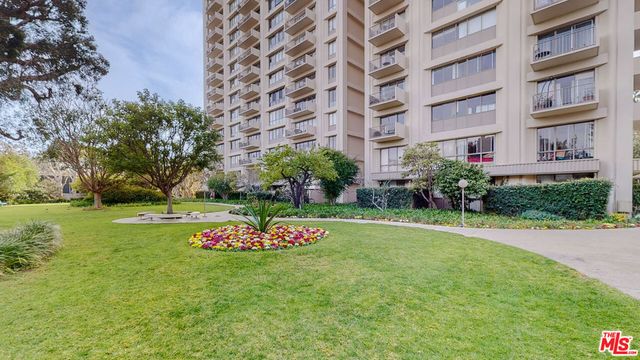 2160 Century Park East 1010, Los Angeles, CA 90067