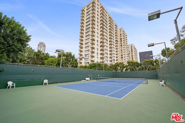 2160 Century Park East 1010, Los Angeles, CA 90067