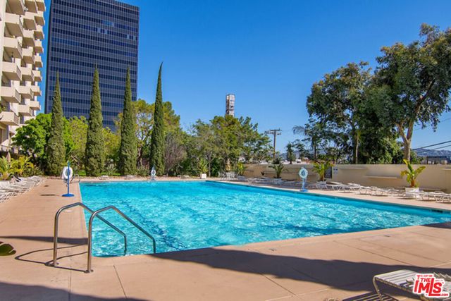 2160 Century Park East 1010, Los Angeles, CA 90067