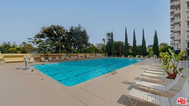 2160 Century Park East 1010, Los Angeles, CA 90067