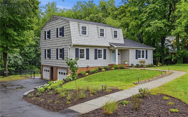 1030 Yorkshire Road, Winston-salem, NC 27106