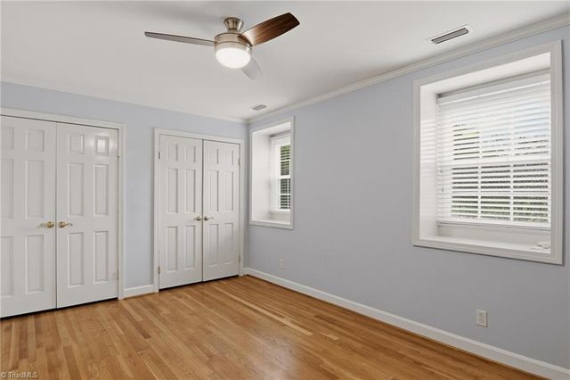 1030 Yorkshire Road, Winston-salem, NC 27106