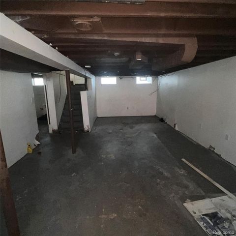 2969 S Bassett Street, Detroit, MI 48217