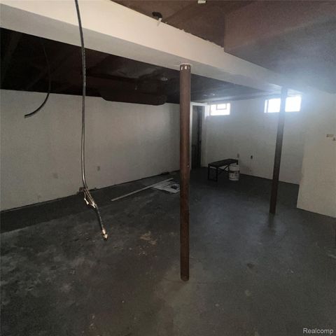 2969 S Bassett Street, Detroit, MI 48217