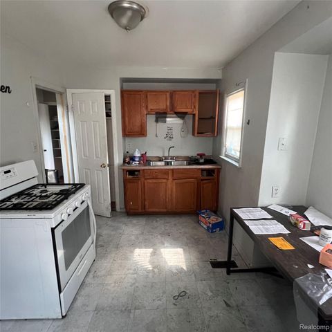 2969 S Bassett Street, Detroit, MI 48217