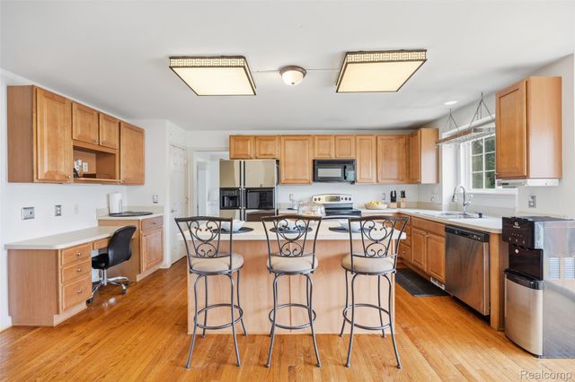 6819 Lakeway Street, Ypsilanti Charter Township, MI 48197