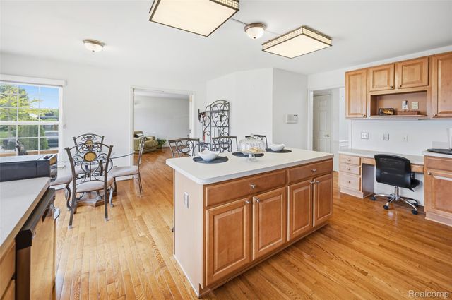 6819 Lakeway Street, Ypsilanti Charter Township, MI 48197