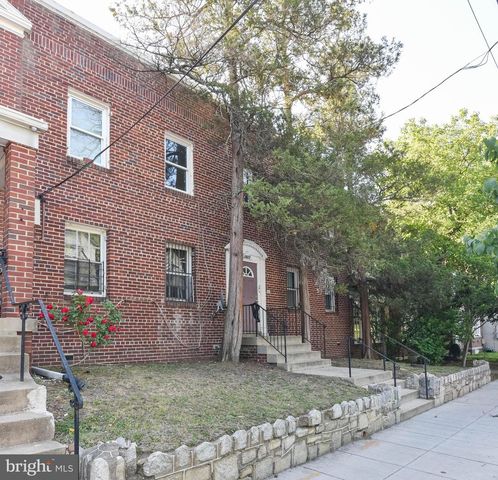 2823 4TH ST NE, Washington, DC 20002