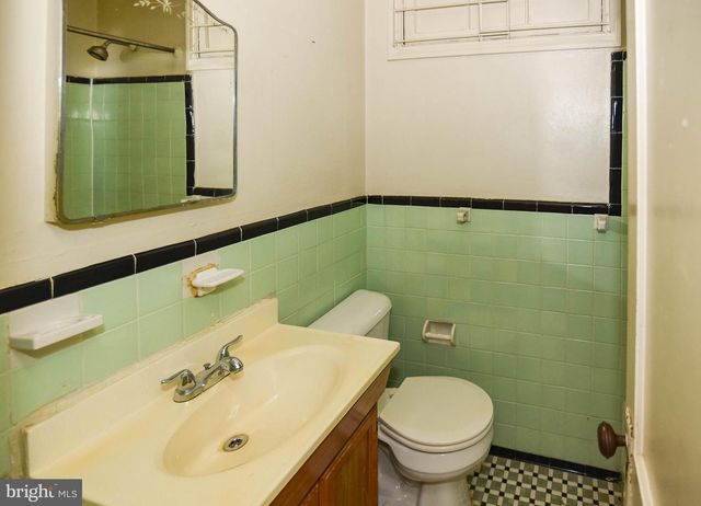 2823 4TH ST NE, Washington, DC 20002