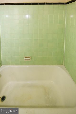 2823 4TH ST NE, Washington, DC 20002