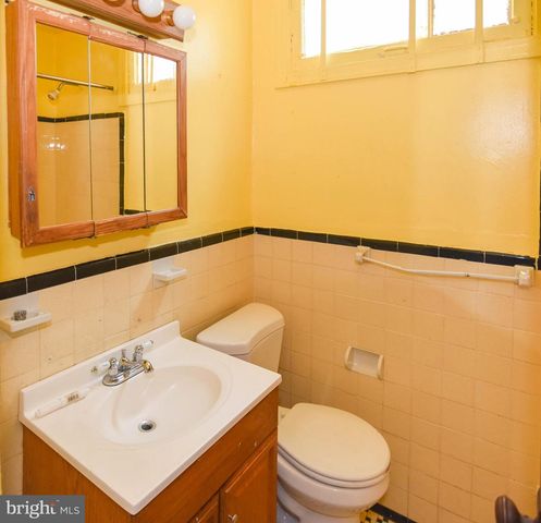 2823 4TH ST NE, Washington, DC 20002
