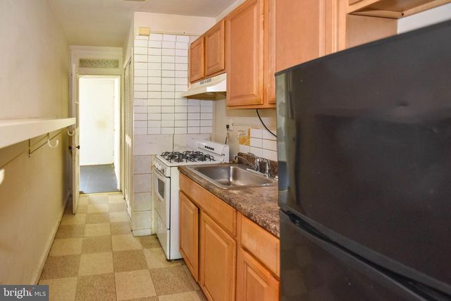 2823 4TH ST NE, Washington, DC 20002