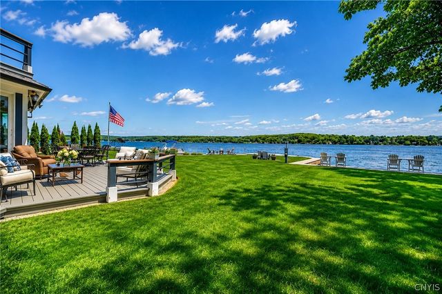 1120 Marlyn Park Drive, Cazenovia, NY 13035
