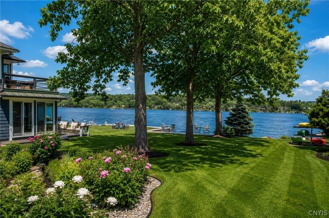 1120 Marlyn Park Drive, Cazenovia, NY 13035