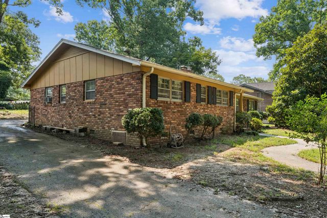 213 Dellrose Circle, Taylors, SC 29687