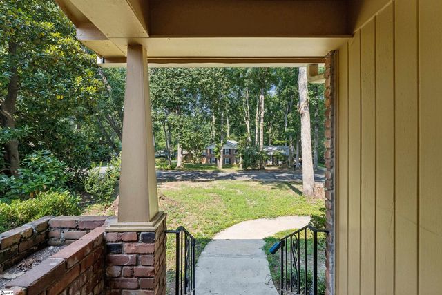 213 Dellrose Circle, Taylors, SC 29687