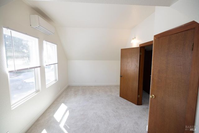 1685 W College Ave, Santa Rosa, CA 95401