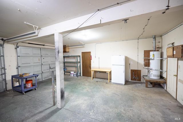 1685 W College Ave, Santa Rosa, CA 95401