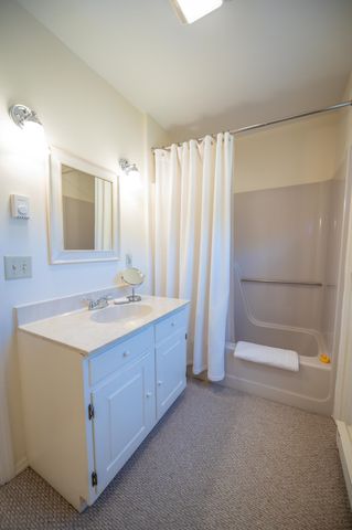 457 Ray Hill Road, Wilmington, VT 05363