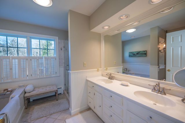 457 Ray Hill Road, Wilmington, VT 05363