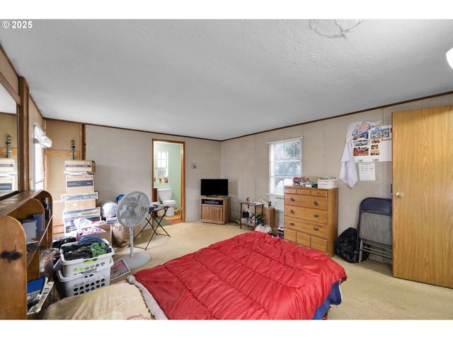 91052 S WILLAMETTE St 12, Coburg, OR 97408