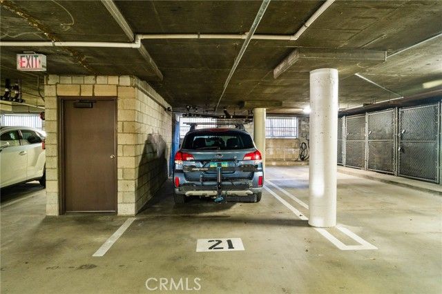 534 S Oak Knoll Ave 103, Pasadena, CA 91101