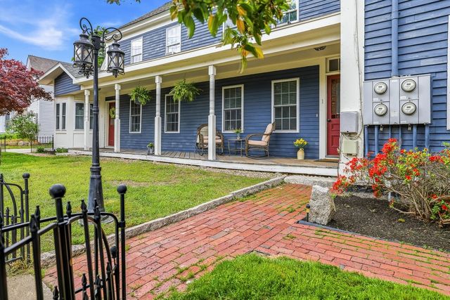 1 Old Manchester Road, Raymond, NH 03077