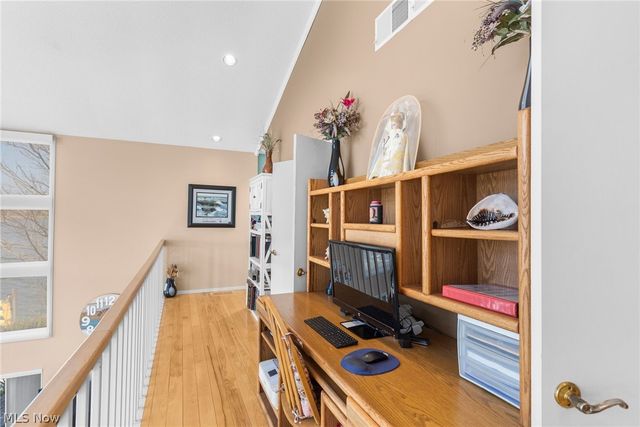 2154 River Road NE, Lake Milton, OH 44429