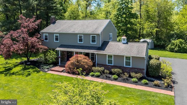 564 DERWIN DR, Blue Bell, PA 19422