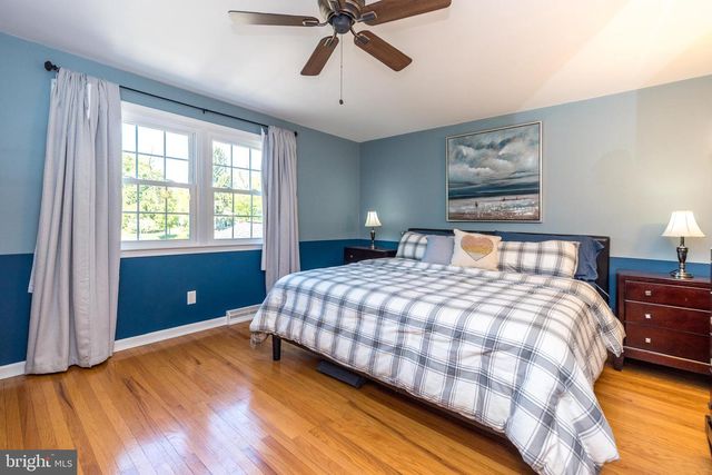 564 DERWIN DR, Blue Bell, PA 19422