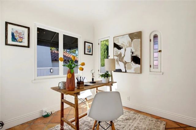 1304 Carmen Drive, Glendale, CA 91207
