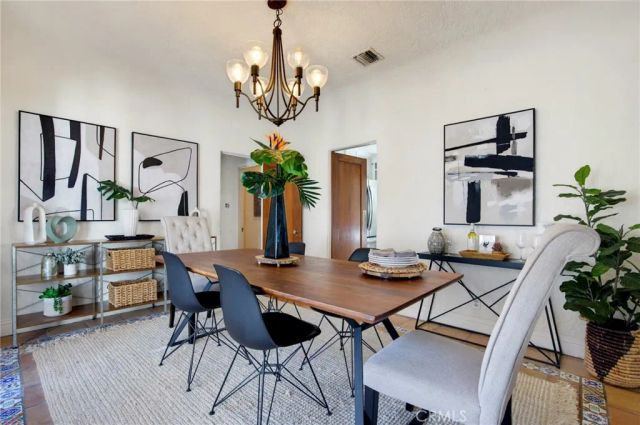 1304 Carmen Drive, Glendale, CA 91207