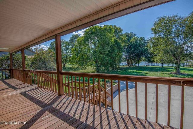 111 Happy Ending Lane, Kingston, TN 37763