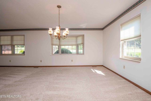 111 Happy Ending Lane, Kingston, TN 37763