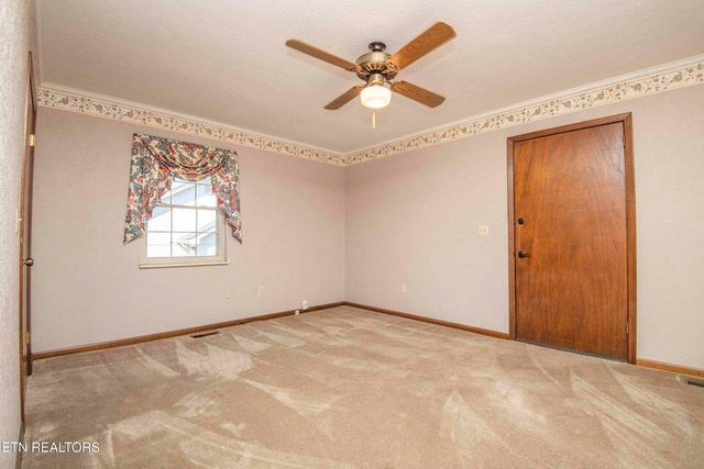 111 Happy Ending Lane, Kingston, TN 37763