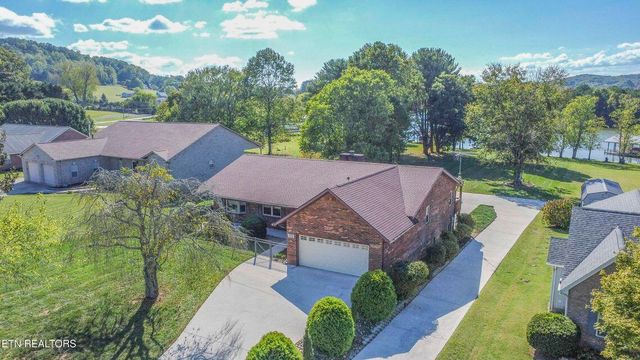 111 Happy Ending Lane, Kingston, TN 37763