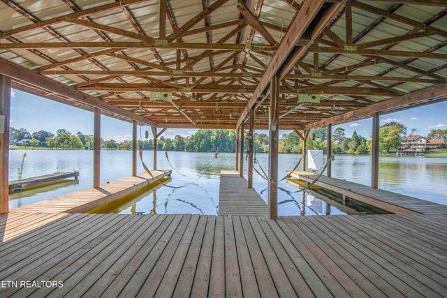 111 Happy Ending Lane, Kingston, TN 37763