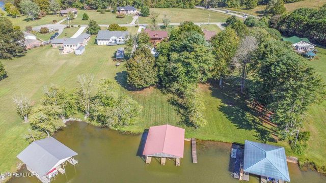 111 Happy Ending Lane, Kingston, TN 37763