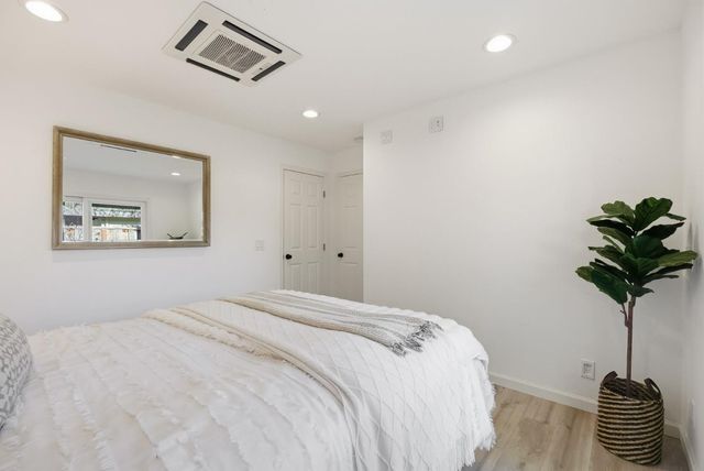 717 & 723 Ellsworth Place, Palo Alto, CA 94306