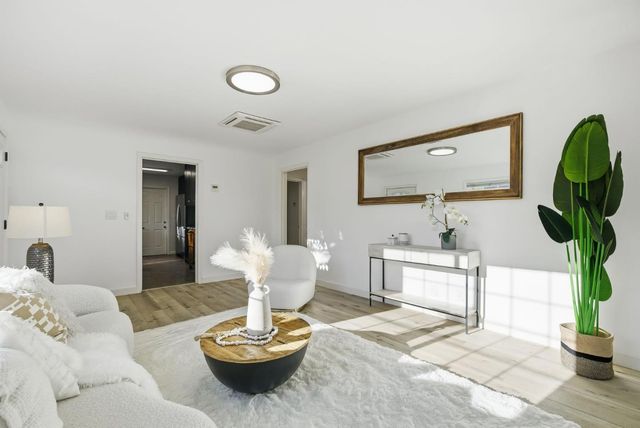 717 & 723 Ellsworth Place, Palo Alto, CA 94306