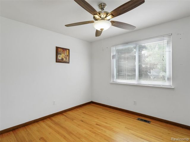 1236 Beemer Court, Oxford, MI 48371