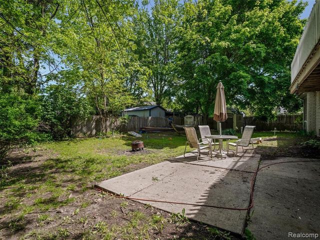 1236 Beemer Court, Oxford, MI 48371