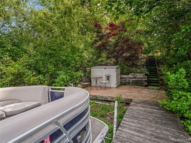 1236 Beemer Court, Oxford, MI 48371