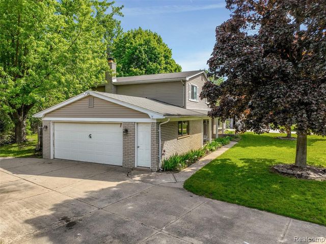 1236 Beemer Court, Oxford, MI 48371