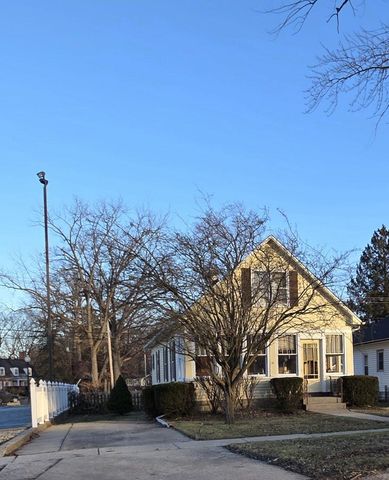 723 Lincoln Street, Hobart, IN 46342