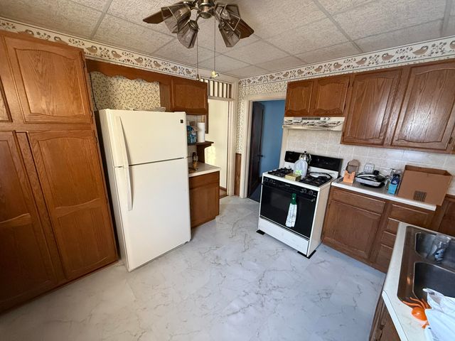 723 Lincoln Street, Hobart, IN 46342